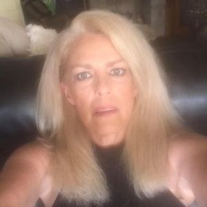 Meet your Posher, Sandi